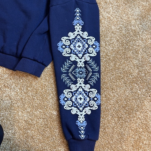 Crew neck sweater - Picture 3 of 4